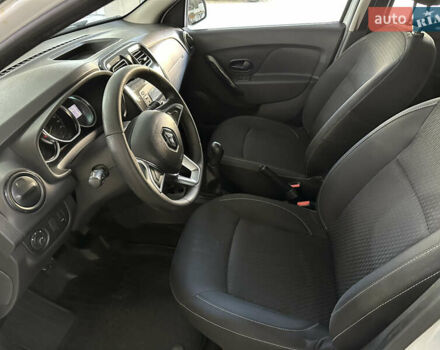 Білий Рено Логан, об'ємом двигуна 1.46 л та пробігом 152 тис. км за 9300 $, фото 12 на Automoto.ua