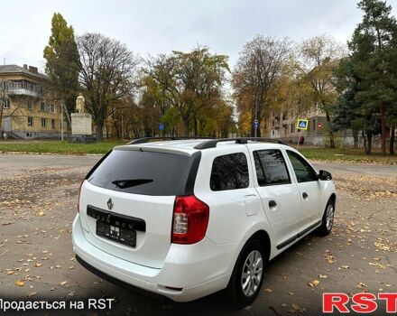 Белый Рено Логан, объемом двигателя 1.5 л и пробегом 73 тыс. км за 10300 $, фото 5 на Automoto.ua