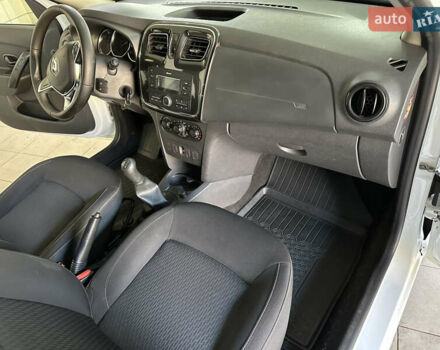 Білий Рено Логан, об'ємом двигуна 1.46 л та пробігом 152 тис. км за 9300 $, фото 22 на Automoto.ua