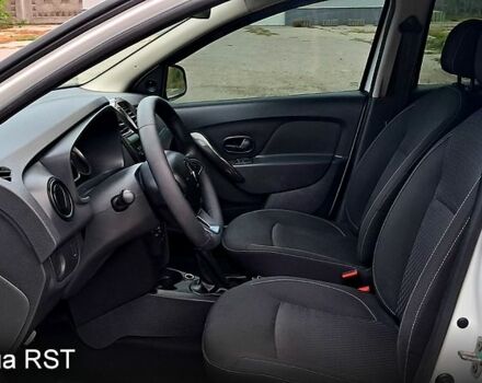 Белый Рено Логан, объемом двигателя 1.5 л и пробегом 73 тыс. км за 10300 $, фото 7 на Automoto.ua