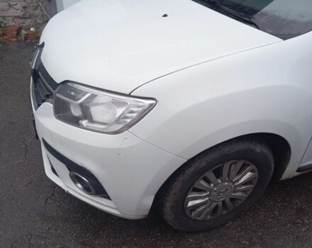 Белый Рено Логан, объемом двигателя 1.5 л и пробегом 200 тыс. км за 8048 $, фото 6 на Automoto.ua