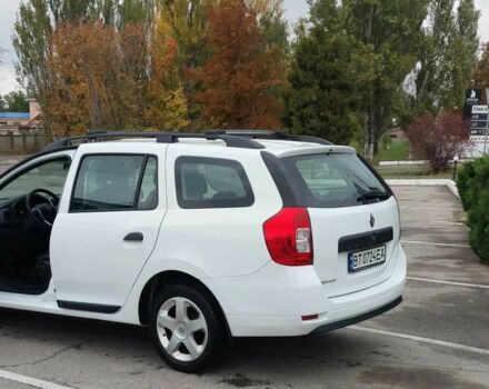 Белый Рено Логан, объемом двигателя 1.5 л и пробегом 75 тыс. км за 9999 $, фото 13 на Automoto.ua