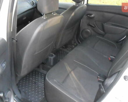 Белый Рено Логан, объемом двигателя 1.5 л и пробегом 128 тыс. км за 8400 $, фото 9 на Automoto.ua