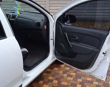 Білий Рено Логан, об'ємом двигуна 1.5 л та пробігом 60 тис. км за 12500 $, фото 9 на Automoto.ua
