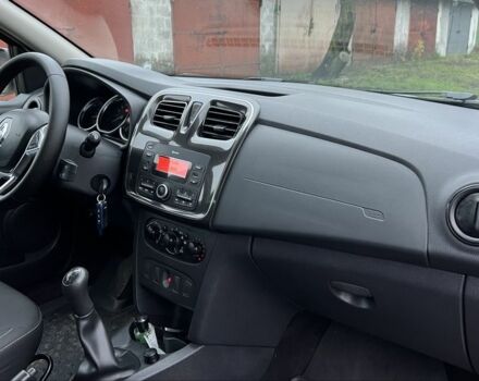 Белый Рено Логан, объемом двигателя 1.5 л и пробегом 63 тыс. км за 10500 $, фото 12 на Automoto.ua