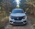 Белый Рено Логан, объемом двигателя 0.9 л и пробегом 82 тыс. км за 9500 $, фото 4 на Automoto.ua