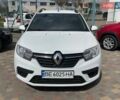 Білий Рено Логан, об'ємом двигуна 1.46 л та пробігом 315 тис. км за 8800 $, фото 1 на Automoto.ua