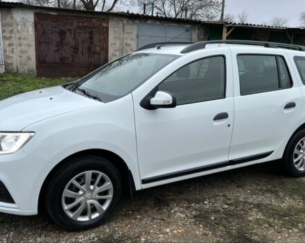 Белый Рено Логан, объемом двигателя 1.5 л и пробегом 63 тыс. км за 10500 $, фото 3 на Automoto.ua