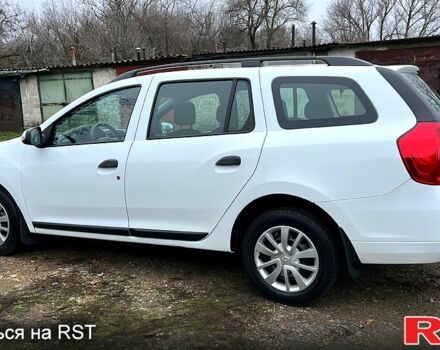 Белый Рено Логан, объемом двигателя 1.5 л и пробегом 63 тыс. км за 9800 $, фото 3 на Automoto.ua