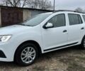 Белый Рено Логан, объемом двигателя 1.5 л и пробегом 63 тыс. км за 10500 $, фото 2 на Automoto.ua