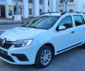 Рено Логан 2020 в Днепре (Днепропетровске) на Automoto.ua Белый Рено Логан, объемом двигателя 1.5 л и пробегом 55 тыс. км за 10800 $, фото 1 на Automoto.ua
