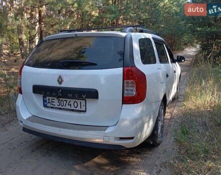 Белый Рено Логан, объемом двигателя 0.9 л и пробегом 82 тыс. км за 9500 $, фото 8 на Automoto.ua