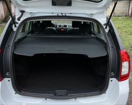 Белый Рено Логан, объемом двигателя 1.5 л и пробегом 63 тыс. км за 10500 $, фото 20 на Automoto.ua