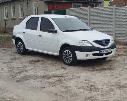 Белый Рено Логан, объемом двигателя 1.4 л и пробегом 240 тыс. км за 2799 $, фото 1 на Automoto.ua