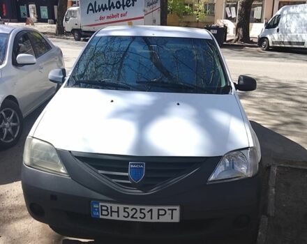 Белый Рено Логан, объемом двигателя 1.4 л и пробегом 136 тыс. км за 2200 $, фото 1 на Automoto.ua