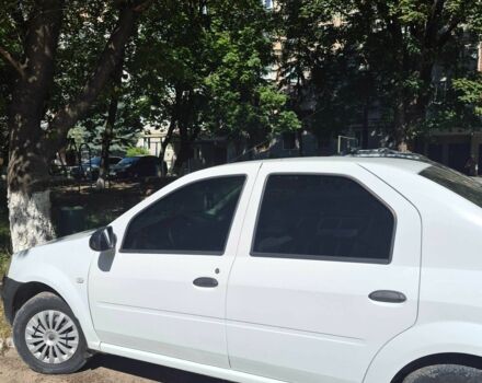 Білий Рено Логан, об'ємом двигуна 1.4 л та пробігом 340 тис. км за 2990 $, фото 1 на Automoto.ua