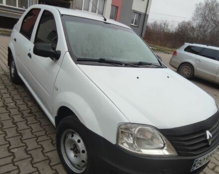 Белый Рено Логан, объемом двигателя 1.4 л и пробегом 332 тыс. км за 3100 $, фото 1 на Automoto.ua