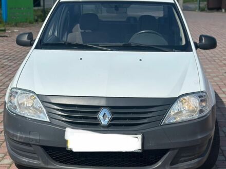 Рено Логан 2009 в Черновцах на Automoto.ua Белый Рено Логан, объемом двигателя 1.4 л и пробегом 82 тыс. км за 4200 $, фото 1 на Automoto.ua