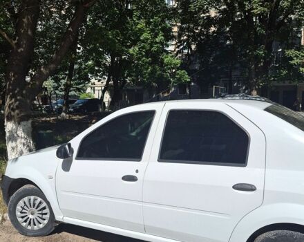 Білий Рено Логан, об'ємом двигуна 1.4 л та пробігом 335 тис. км за 3500 $, фото 1 на Automoto.ua
