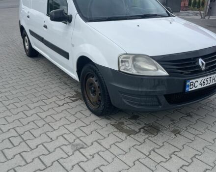 Белый Рено Логан, объемом двигателя 1.5 л и пробегом 250 тыс. км за 2300 $, фото 1 на Automoto.ua