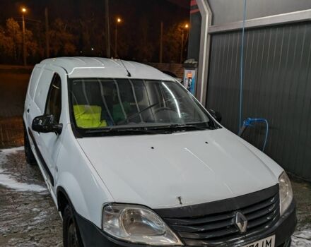 Белый Рено Логан, объемом двигателя 1.5 л и пробегом 320 тыс. км за 3722 $, фото 1 на Automoto.ua