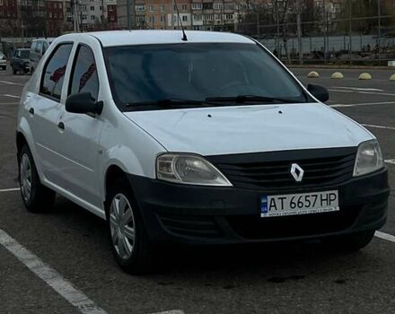 Белый Рено Логан, объемом двигателя 1.39 л и пробегом 260 тыс. км за 4100 $, фото 1 на Automoto.ua