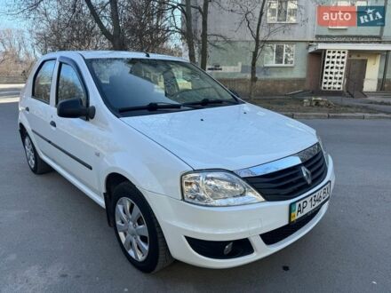 Білий Рено Логан, об'ємом двигуна 1.6 л та пробігом 81 тис. км за 6150 $, фото 1 на Automoto.ua