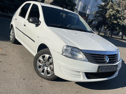 Білий Рено Логан, об'ємом двигуна 1.4 л та пробігом 82 тис. км за 5150 $, фото 1 на Automoto.ua