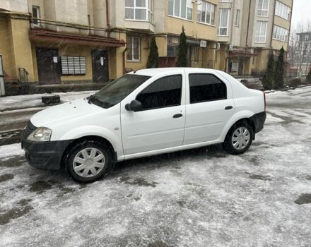 Белый Рено Логан, объемом двигателя 1.4 л и пробегом 265 тыс. км за 3300 $, фото 1 на Automoto.ua