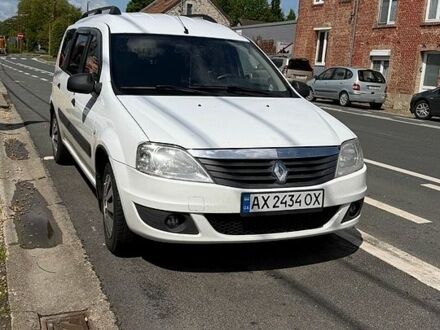 Белый Рено Логан, объемом двигателя 1.6 л и пробегом 175 тыс. км за 5999 $, фото 1 на Automoto.ua
