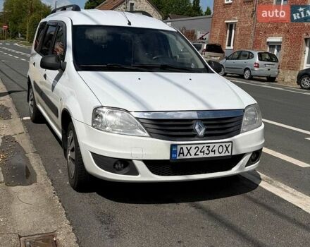 Білий Рено Логан, об'ємом двигуна 1.6 л та пробігом 175 тис. км за 5999 $, фото 1 на Automoto.ua