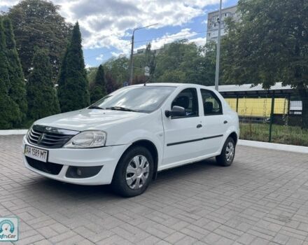 Білий Рено Логан, об'ємом двигуна 1.4 л та пробігом 230 тис. км за 2999 $, фото 1 на Automoto.ua