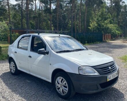 Білий Рено Логан, об'ємом двигуна 1.4 л та пробігом 287 тис. км за 1850 $, фото 1 на Automoto.ua