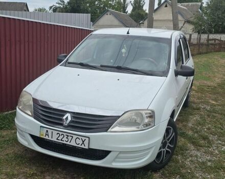 Білий Рено Логан, об'ємом двигуна 1.4 л та пробігом 339 тис. км за 3700 $, фото 1 на Automoto.ua