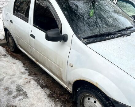 Білий Рено Логан, об'ємом двигуна 1.4 л та пробігом 357 тис. км за 2100 $, фото 1 на Automoto.ua