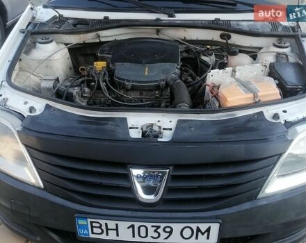 Білий Рено Логан, об'ємом двигуна 1.39 л та пробігом 290 тис. км за 2700 $, фото 1 на Automoto.ua