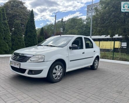 Білий Рено Логан, об'ємом двигуна 1.4 л та пробігом 230 тис. км за 2999 $, фото 1 на Automoto.ua