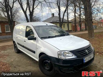 Рено Логан 2011 в Змиеве на Automoto.ua Белый Рено Логан, объемом двигателя 1.5 л и пробегом 189 тыс. км за 3999 $, фото 1 на Automoto.ua