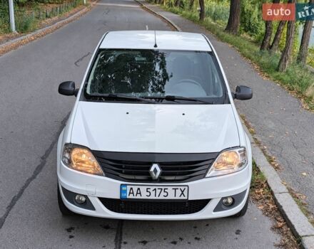 Белый Рено Логан, объемом двигателя 1.39 л и пробегом 450 тыс. км за 3300 $, фото 1 на Automoto.ua