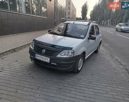 Білий Рено Логан, об'ємом двигуна 1.39 л та пробігом 47 тис. км за 5300 $, фото 1 на Automoto.ua