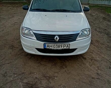 Белый Рено Логан, объемом двигателя 1.4 л и пробегом 256 тыс. км за 3000 $, фото 1 на Automoto.ua