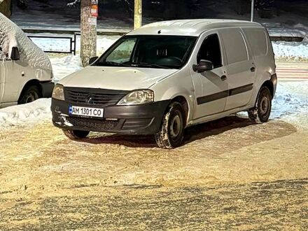 Білий Рено Логан, об'ємом двигуна 1.5 л та пробігом 456 тис. км за 3000 $, фото 1 на Automoto.ua