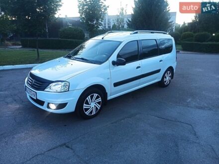 Білий Рено Логан, об'ємом двигуна 1.6 л та пробігом 113 тис. км за 5400 $, фото 1 на Automoto.ua