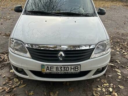 Рено Логан 2012 у Дніпро (Дніпропетровську) на Automoto.ua Білий Рено Логан, об'ємом двигуна 1.39 л та пробігом 174 тис. км за 5200 $, фото 1 на Automoto.ua