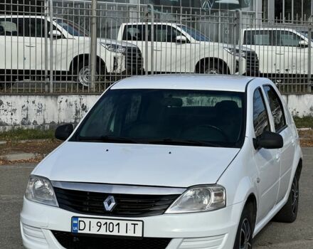 Белый Рено Логан, объемом двигателя 1.4 л и пробегом 317 тыс. км за 3300 $, фото 1 на Automoto.ua