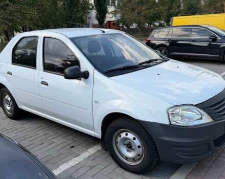 Білий Рено Логан, об'ємом двигуна 1.39 л та пробігом 128 тис. км за 5300 $, фото 1 на Automoto.ua
