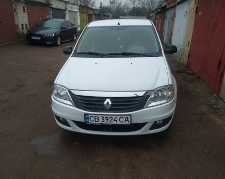 Белый Рено Логан, объемом двигателя 1.5 л и пробегом 130 тыс. км за 5000 $, фото 1 на Automoto.ua