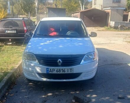 Білий Рено Логан, об'ємом двигуна 1.4 л та пробігом 320 тис. км за 2810 $, фото 1 на Automoto.ua