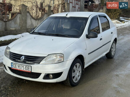 Белый Рено Логан, объемом двигателя 1.39 л и пробегом 310 тыс. км за 2250 $, фото 1 на Automoto.ua