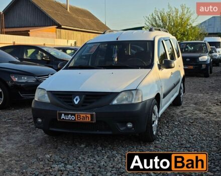 Білий Рено Логан, об'ємом двигуна 1.6 л та пробігом 326 тис. км за 3500 $, фото 1 на Automoto.ua